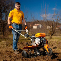 Villager motorni kultivator freza kopačica VTB 842 Prime